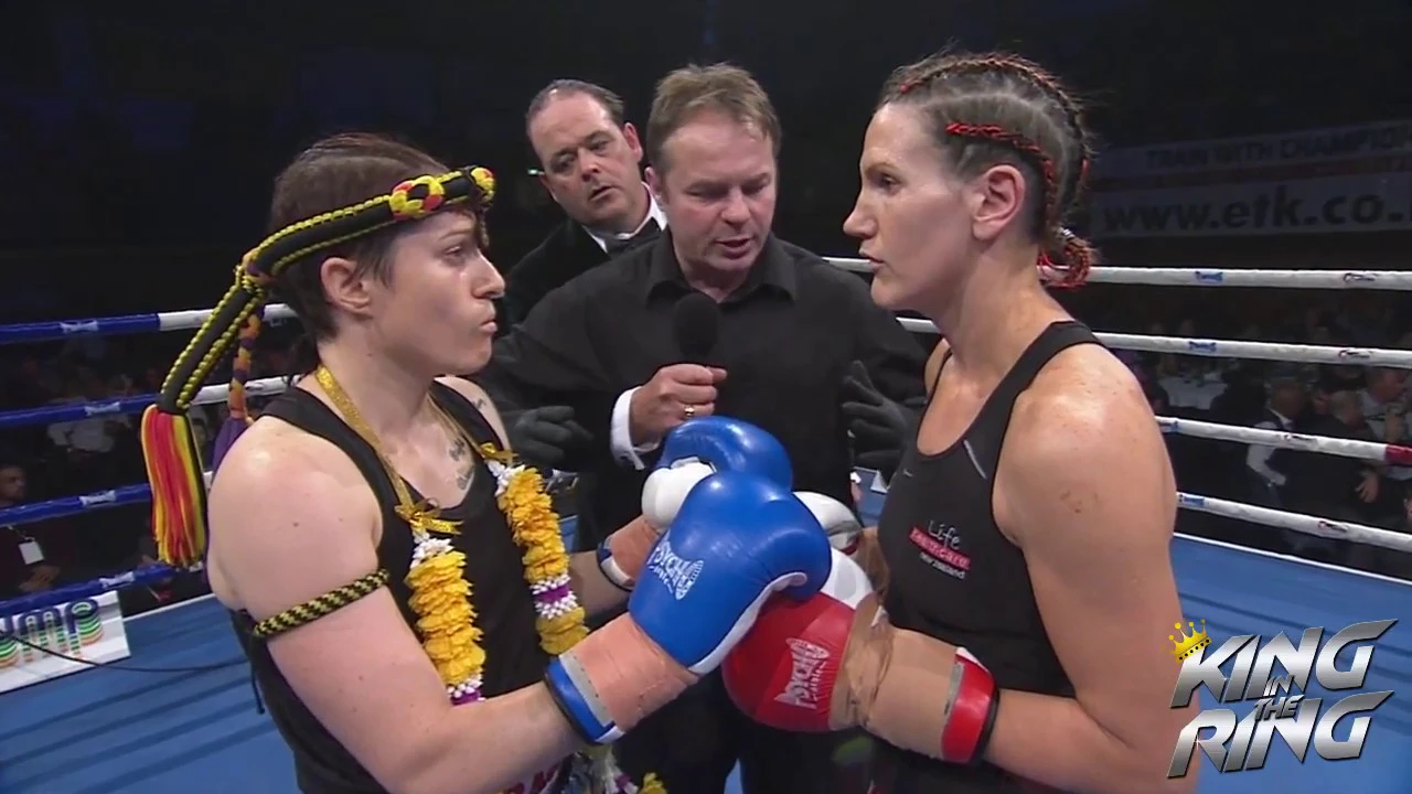 52kg : Michelle Preston vs Kristan Armstrong background