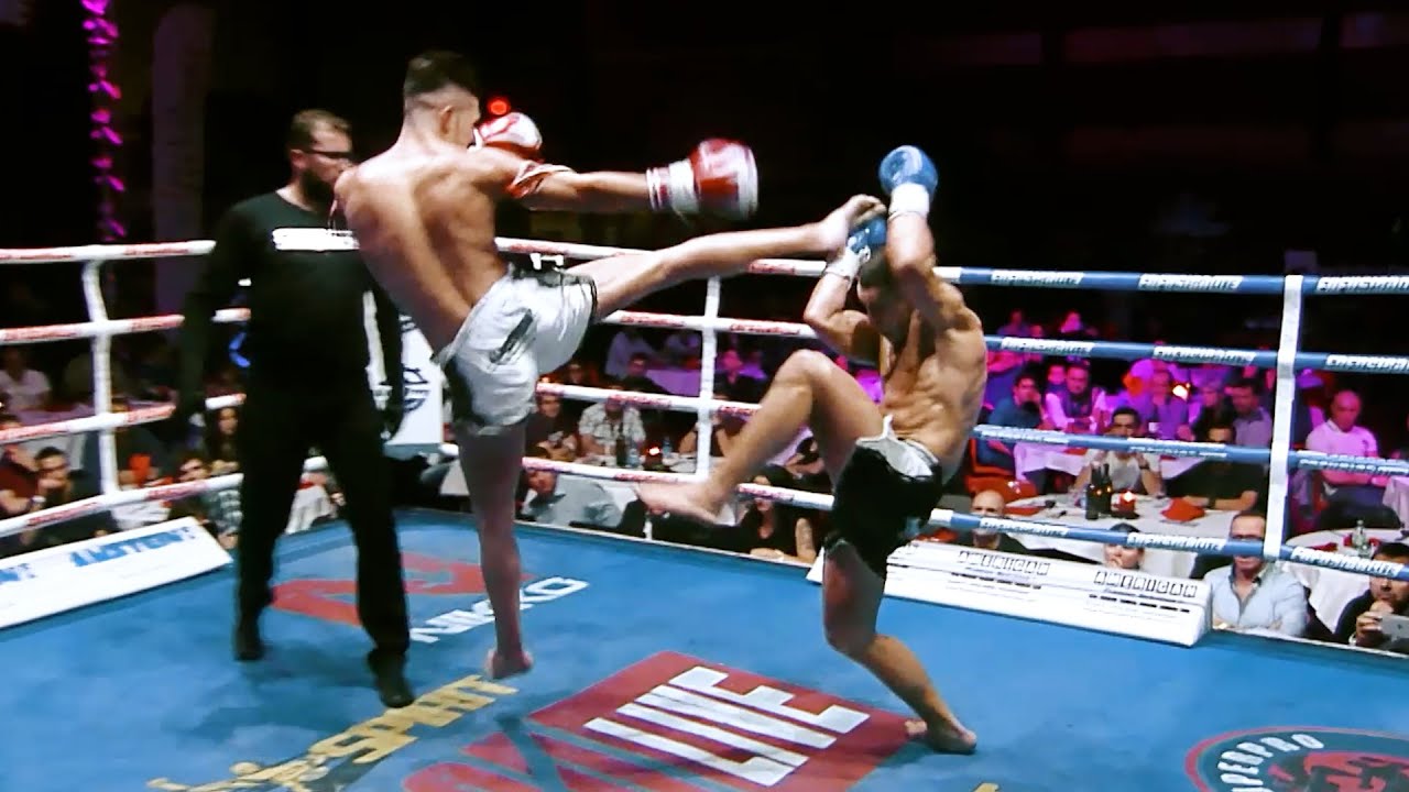 Muay Thai Monster vs Kickboxing Savage | Clash Of Styles background