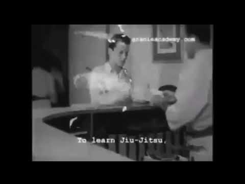 Raridade: Propaganda da Academia Gracie background