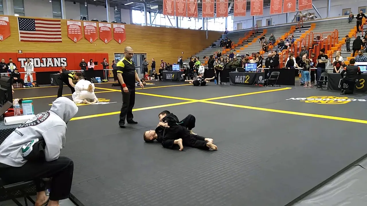 Uriah Hufford vs. Wade Isham