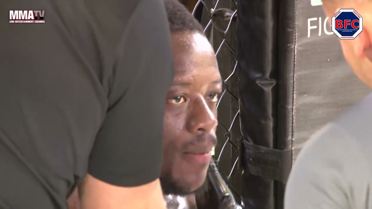 BFC5 F4 Yves Musasa vs Miles Manning background