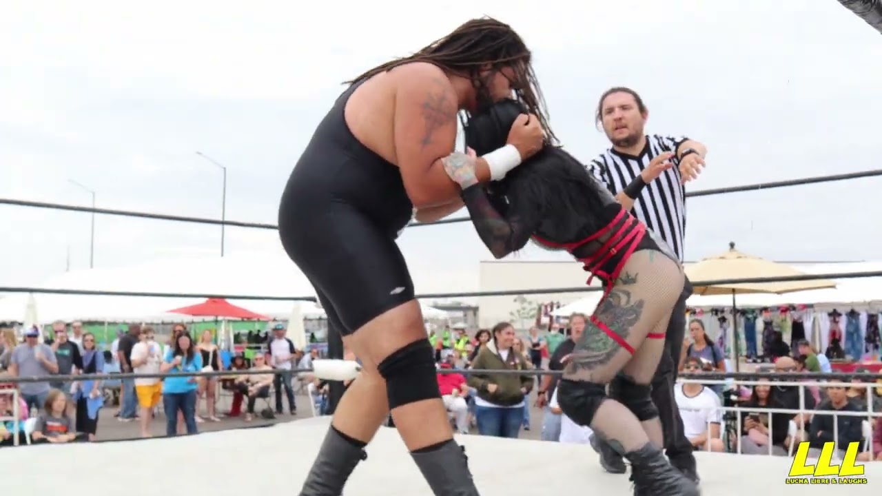 Maddox vs Daddi Doom