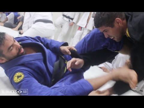 MMA fighters train BJJ in the gi! Leo Santos & Yan Cabral sparring || In the Gym with BJJ Hacks background
