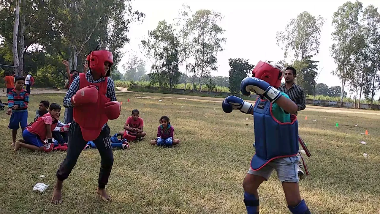 wushu fight ki tirening badal or vanshit poswal ki fight entertainment kickboxing fig30 October 2018 background