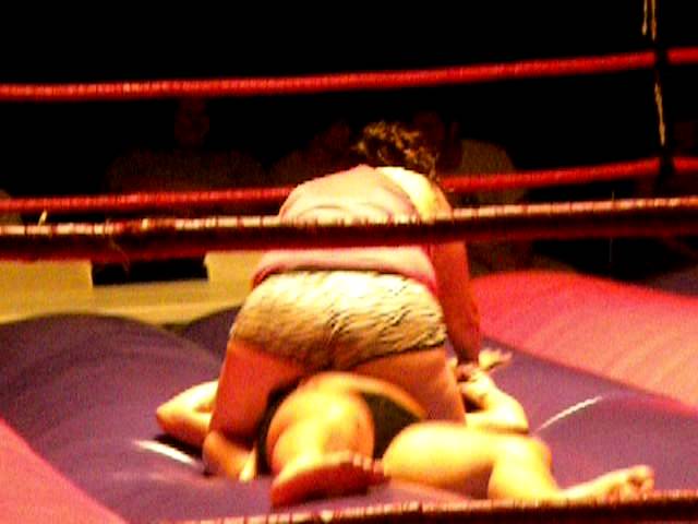 oil wrestling at the dome