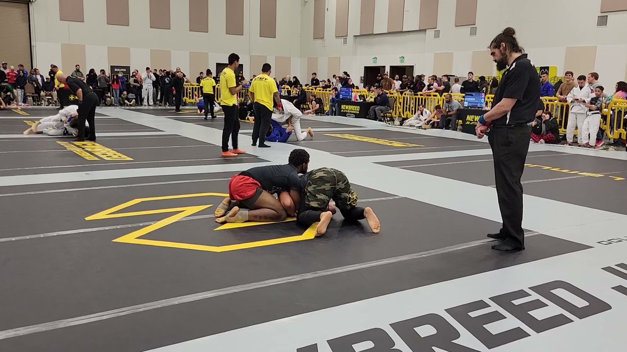 BJJ Black Belt Match No Gi Ends With Submission Augusta 2024 background