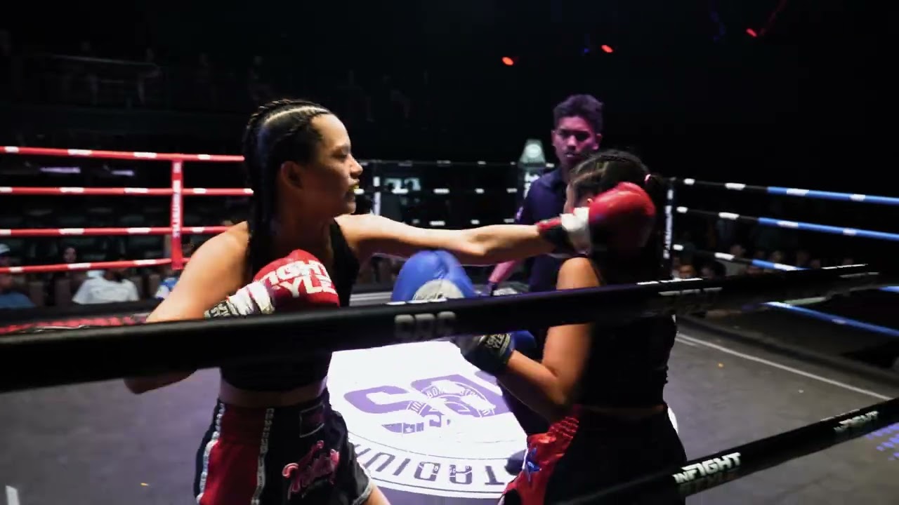 Emeline – Hilltop Academy 🇸🇬 vs Usanee Noi – S.Sakchay Gym 🇹🇭