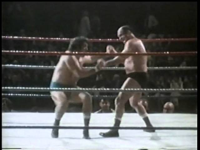 Verne Gagne vs Billy Robinson background