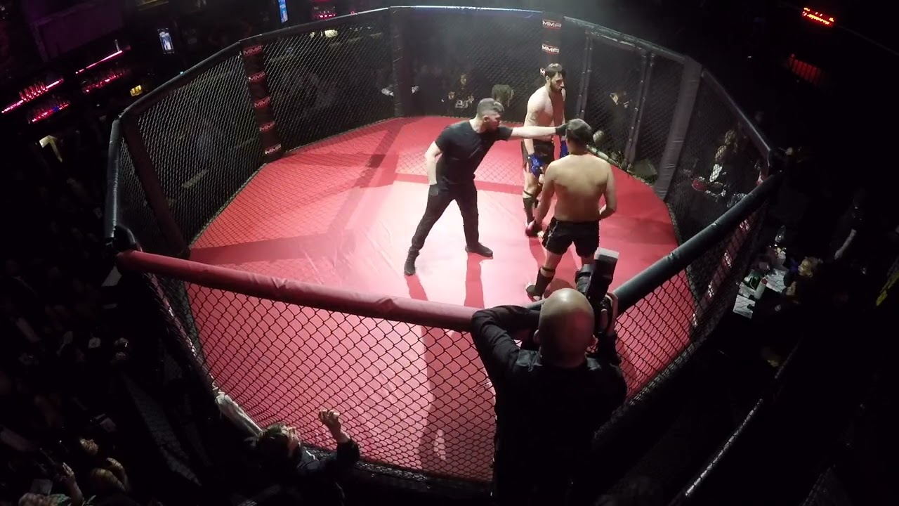 SOUTHAMPTON | ULTRA MMA | CAMERON HANLON VS JESSE BARBER background
