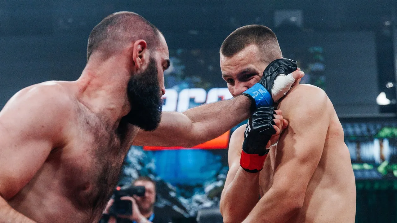 Путь в RCC HARD | Даниил Рыскин vs Ислам Меджидов backdrop