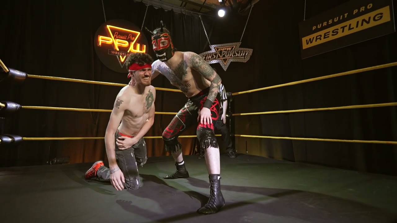 "Orange Shoes" Luka Blake vs Ginha