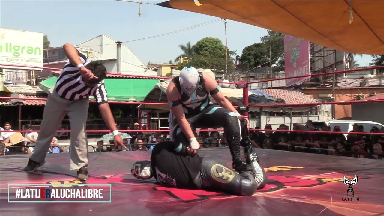 Cat Black y Cat II 🆚 Ronnie Clown y Ángel de Lilito en el Mercado Adolfo López Mateos de Cuernavaca