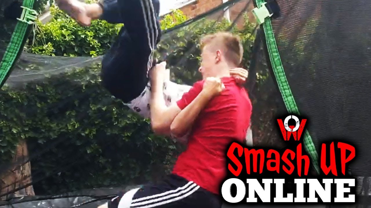 The Bruiser accuses Master Young of being 6!: Smash UP ONLINE 135 background