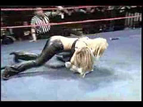 Lizzy Borden vs Veronica Caine backdrop