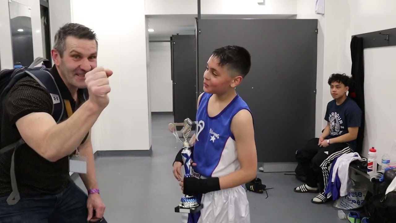 Behind the ropes look at the thriving Bristol amateur boxing scene! backdrop