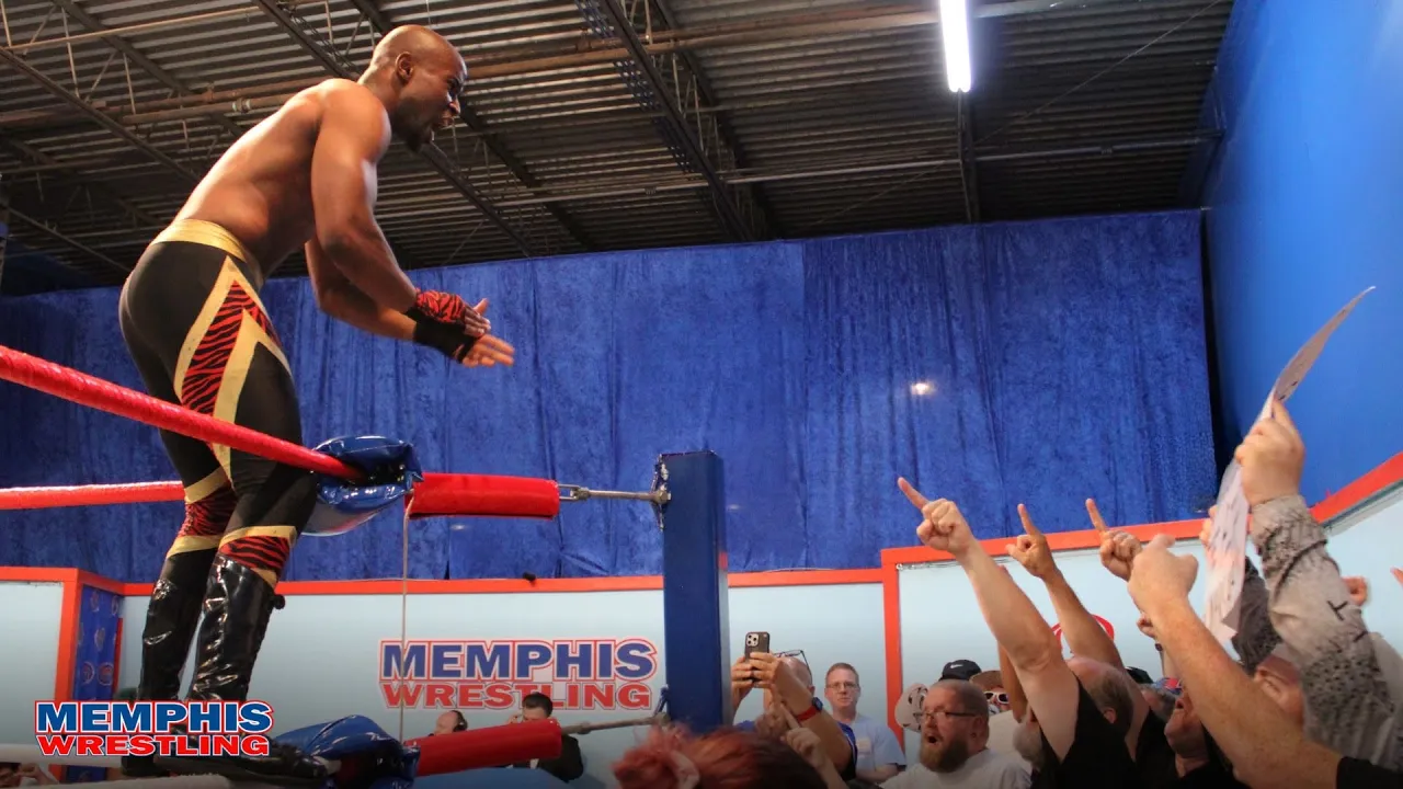 Ray Sanders vs Sevyn Cruz with KJ Rockett | MEMPHIS WRESTLING background