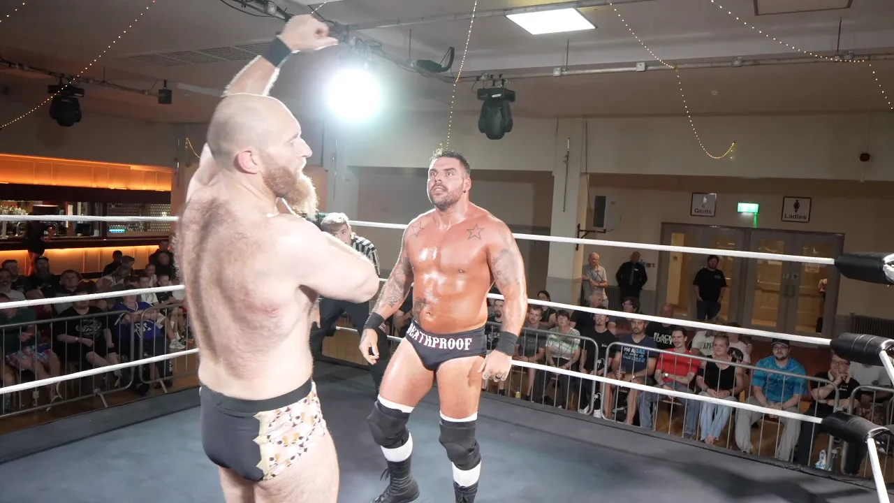FULL MATCH: Damien Corvin vs. Lucian Phillips