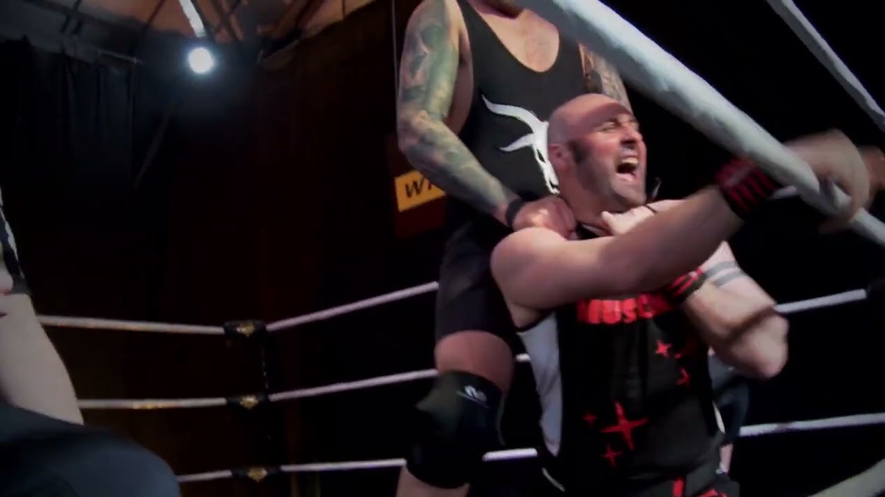Heavyweight Wrestling; The Music Man vs Joshua Kemper background