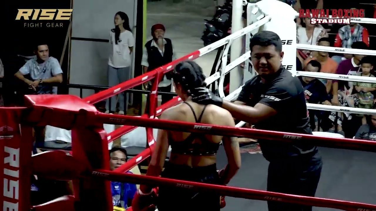 🇦🇺 Australia vs Thailand 🇹🇭 – Girl Fighter Delivers Powerful Punches and Wins by KO! background