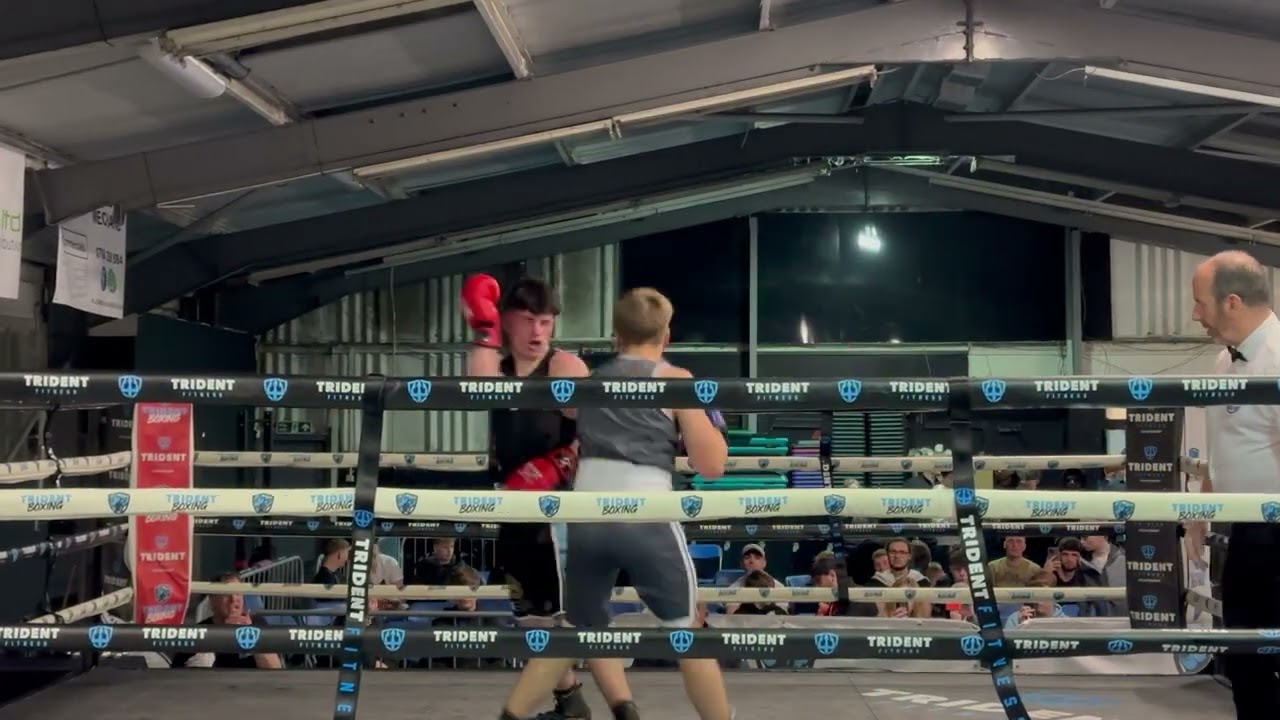 AMATEUR BOXING BOUT | Firth v Midgeley background