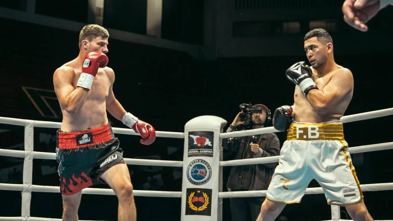 Bakhromjon Fozilov VS Yan Zak (Full Fight) background