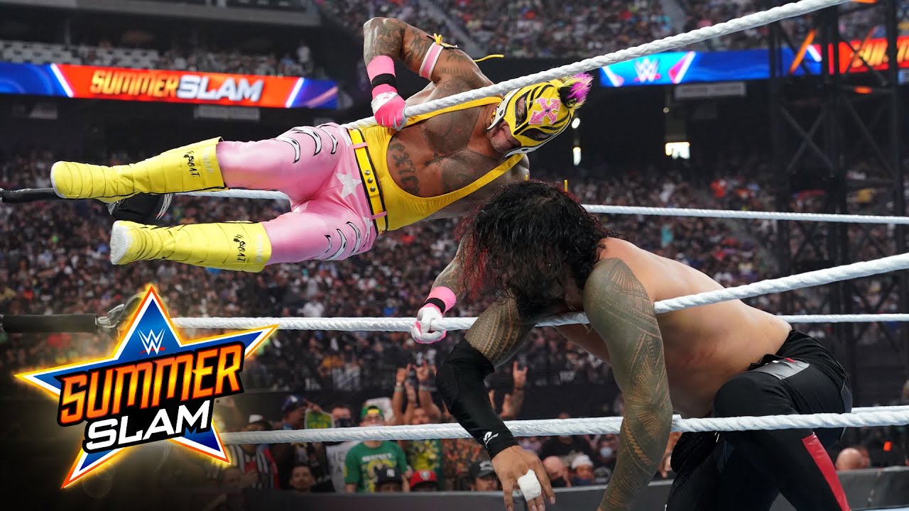 Rey Mysterio brings the fight to The Usos: SummerSlam 2021 (WWE Network Exclusive)