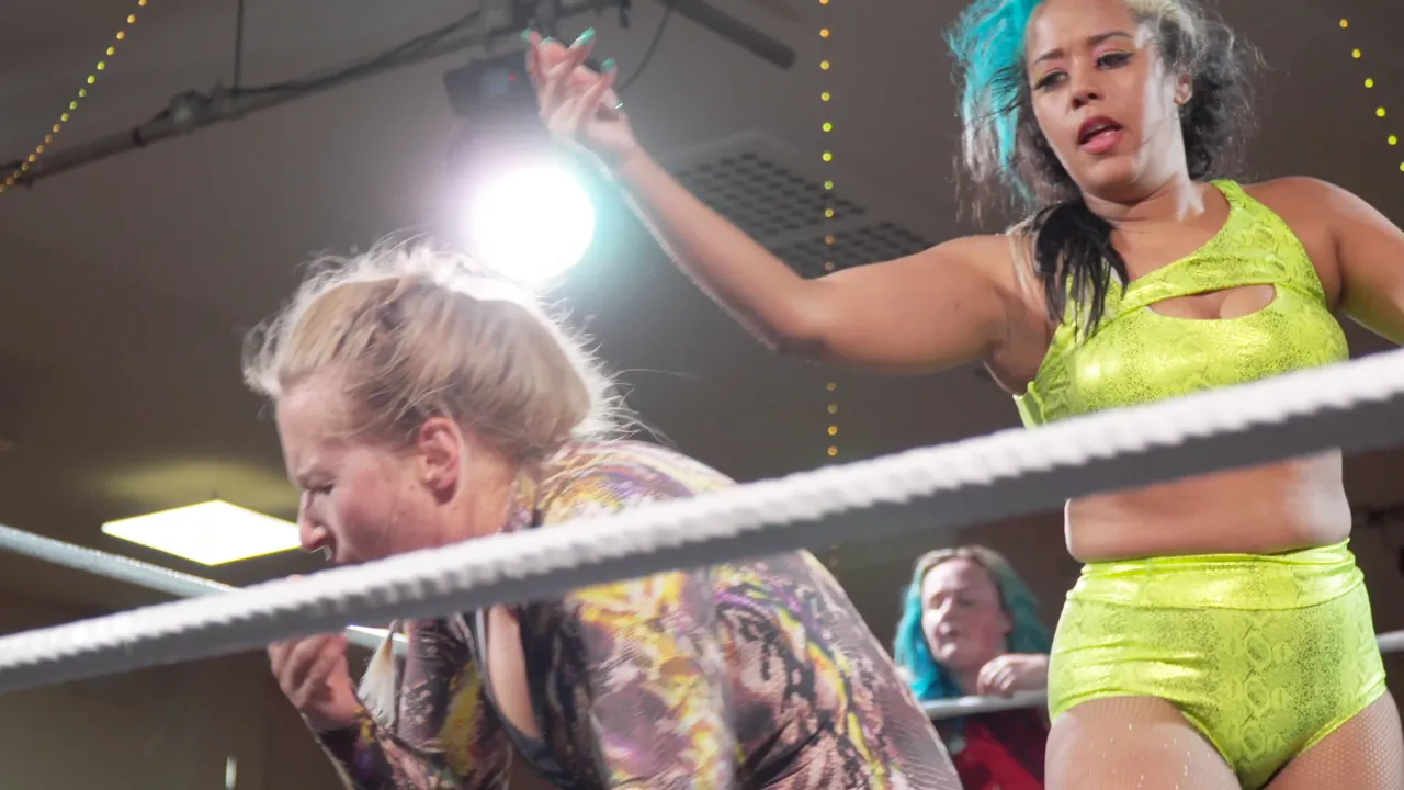 FULL MATCH: Major League Blondes vs. Rhiannon Jade & Aluna - Womens Wrestling Tag Match background