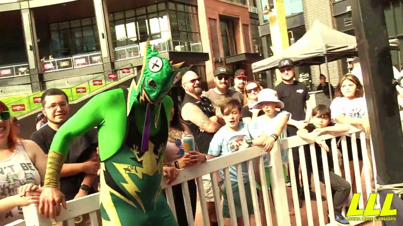 Austin Reddick vs Super Atomic Thunder Frog