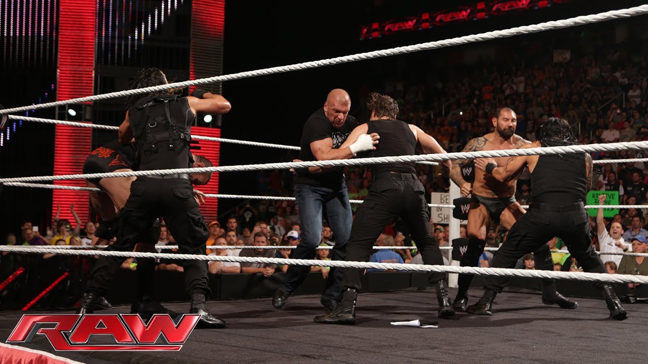 The Shield vs. Evolution WWE Payback contract signing: Raw, May 26, 2014 background