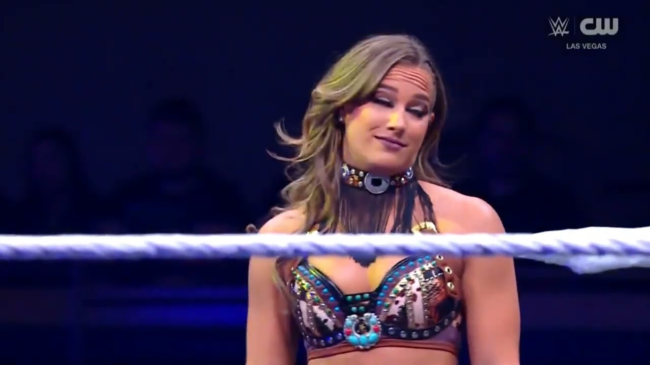 WWE NXT FALLON HENLEY VS THEA HAIL 04/22/25 background