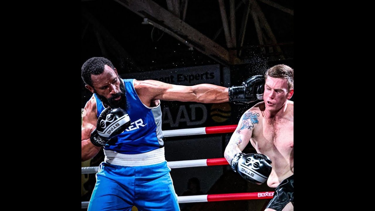 REDLINE XMAS JABS - KIERAN vs LUKE JOPE | Corporate Boxing Fight