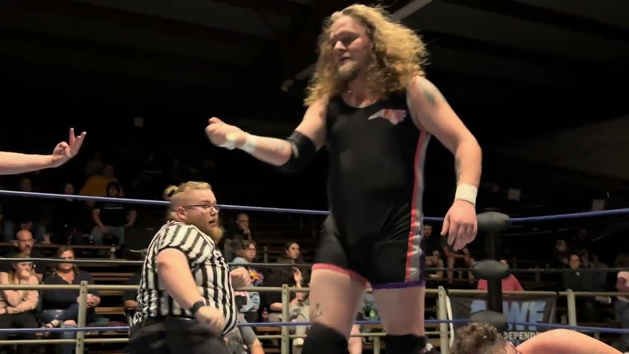 Ty Tyson & Tommy Penerelli vs Jeff Paul & Mickey Fulp background