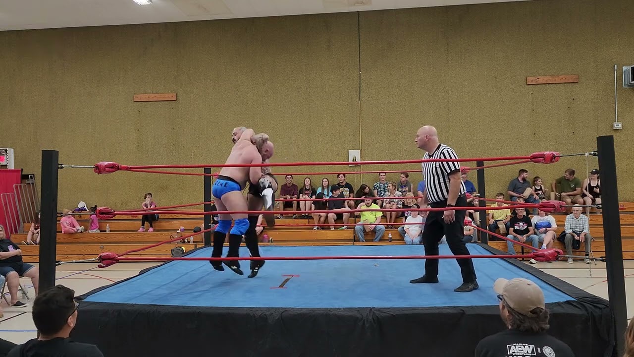 Keith Creme vs Russ Jones - VCW 9/10/22