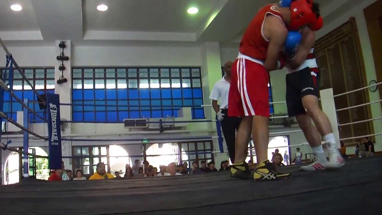 April 2013 - Fight8 Round3 - Singapore Amateur Boxing Association National Championship 2013