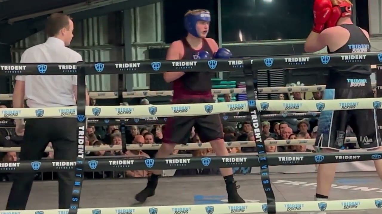 AMATEUR BOXING BOUT | Marshall v Jersovs background