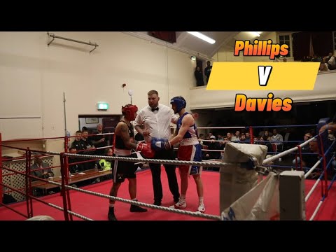 Top level amateur boxing match! Full fight- Phillips v Davies background