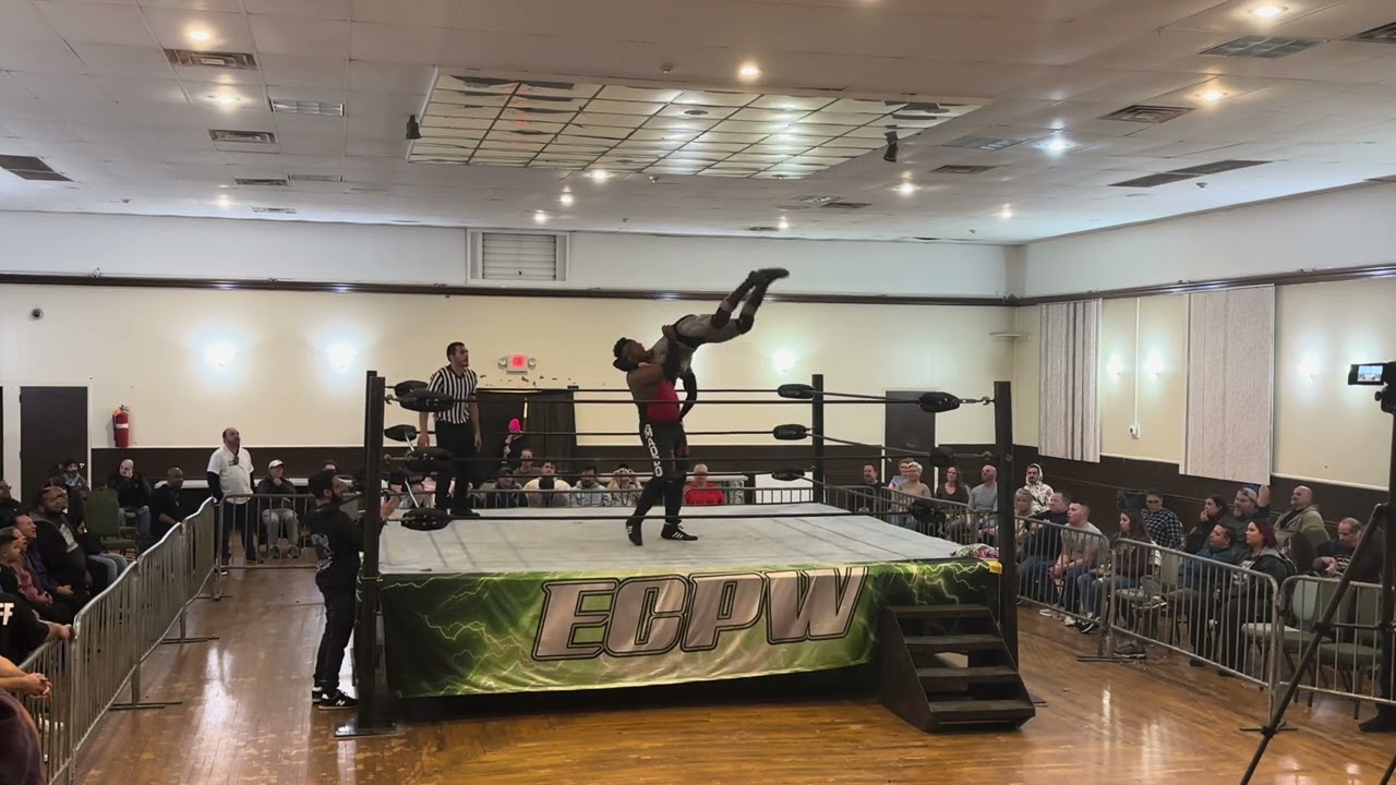 J.D. Ink vs Mad Jon 11/10/2023 background