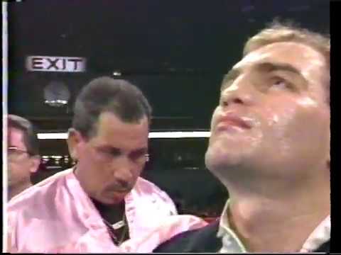 Hector "Macho" Camacho Vs The Nature Boy Homer Gibbins May 20, 1995