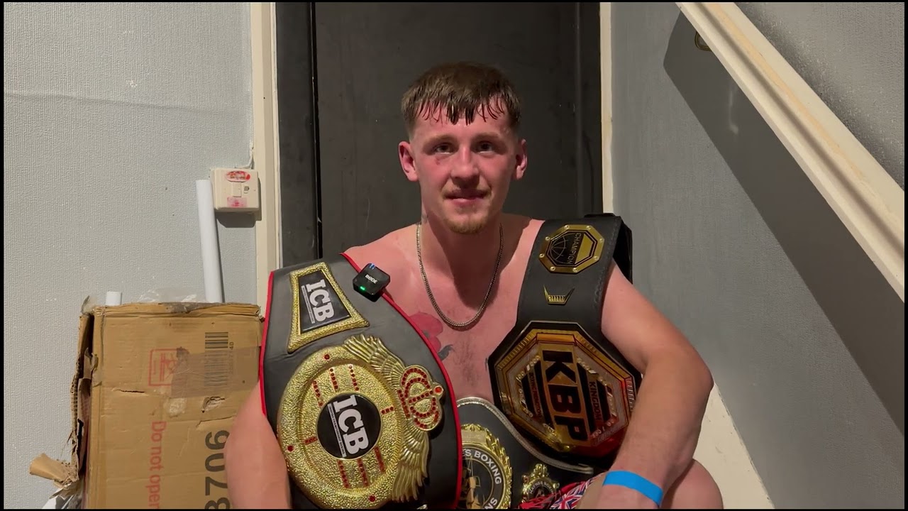 Corey Holloway Reflects on Title Fight Win Over Ben Finlay | Fight Night 13 background