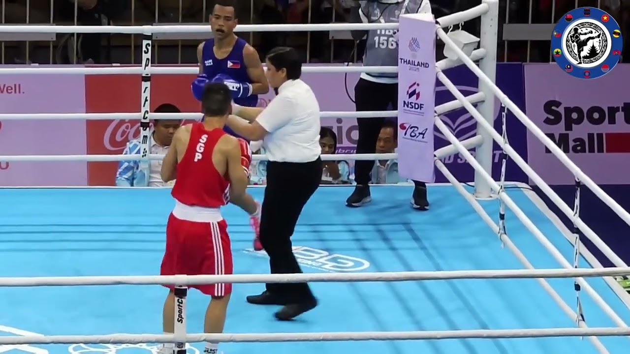 Singapore's Ang Jin Yang vs Jara Flint (PHI) Men's 54kg Semi-final | Boxing | SEA Games