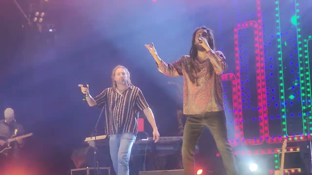 Vande Mataram Maa Tujhe Salaam - Big Mountain live at Hornbill Festival 2024 Closing Ceremony backdrop