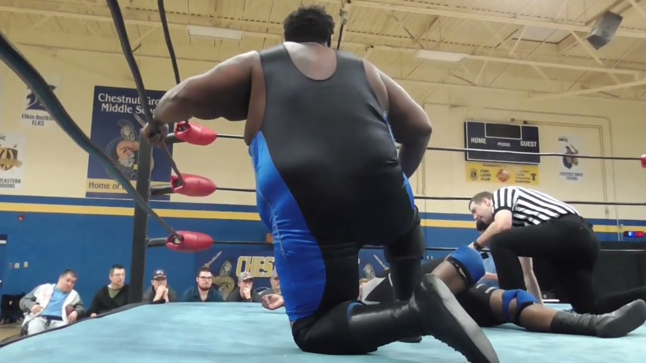 TDT VS Aaron Biggs - FWA Heavyweight Championship - 1 of 5 backdrop