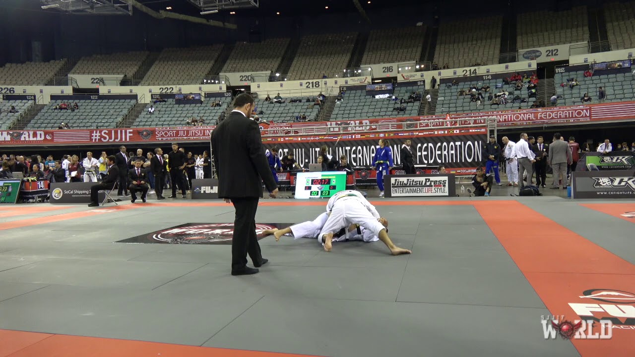 RICARDO GUIMARÃES VS FREDERICO SABBATINI background