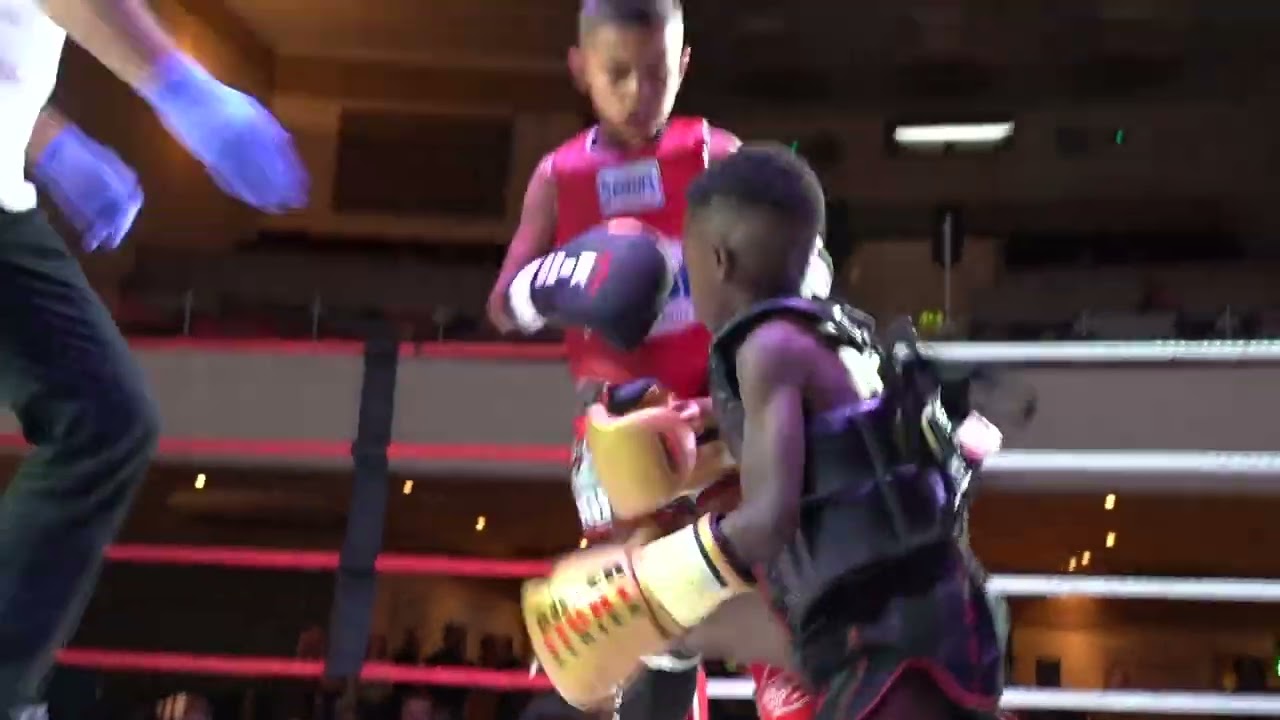SFS 'RISE OF THE KINGS' - REYES SMITH (STORM GYM) V JAY SEAN YOUN (KO SOUTHCOAST)
