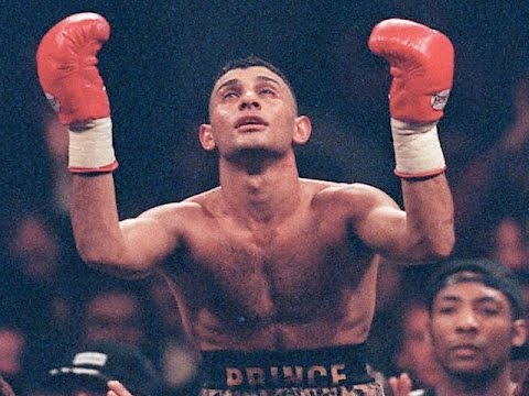 Naseem Hamed - The Best Knockouts (Top 10) background