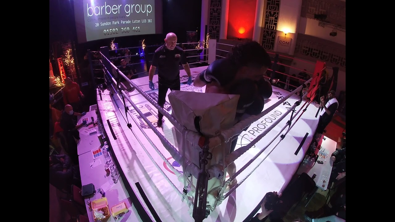 SFS ROUND 12 - SABER GHRIBI (FIGHTCITY GYM) VS GEORGE VASSILOU (BARNET COMBAT ACADEMY) background