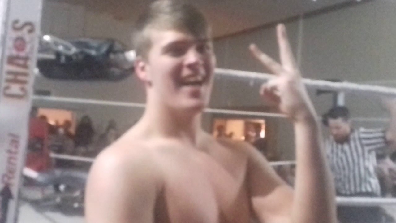 Flash Morgan Webster cashing in his briefcase at pro wrestling chaos jan/14/2017 background