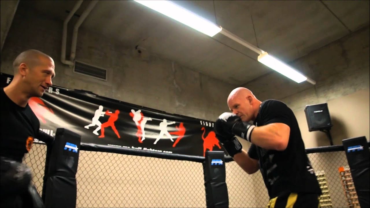 Gerald Turek Expecting Stand Up War With Kujundzic background