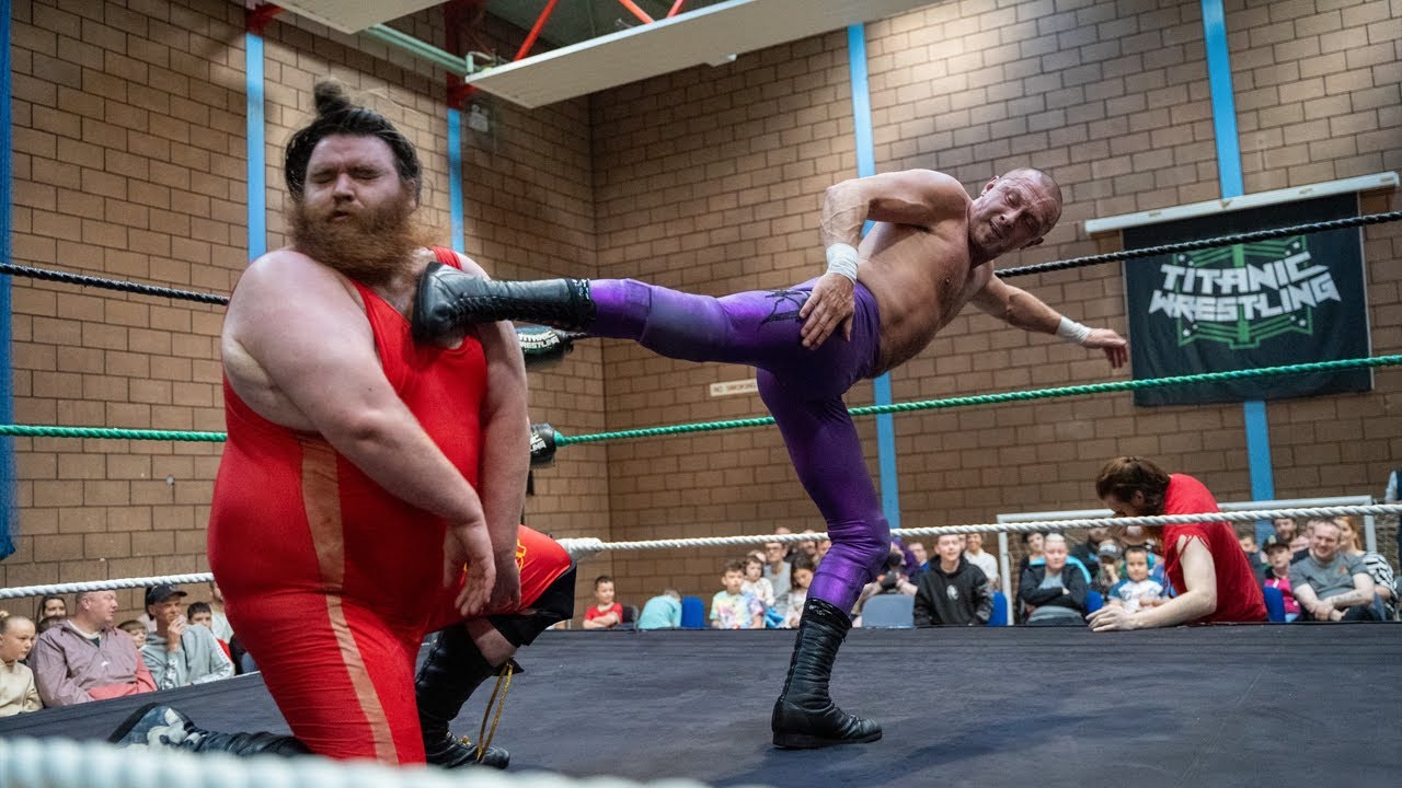 Full Match - The Bad Guys Vs The Standard background