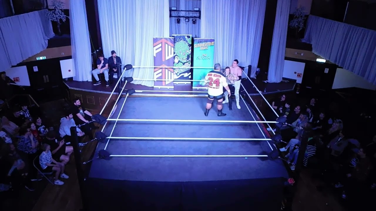 Big Kris vs Nathan Black